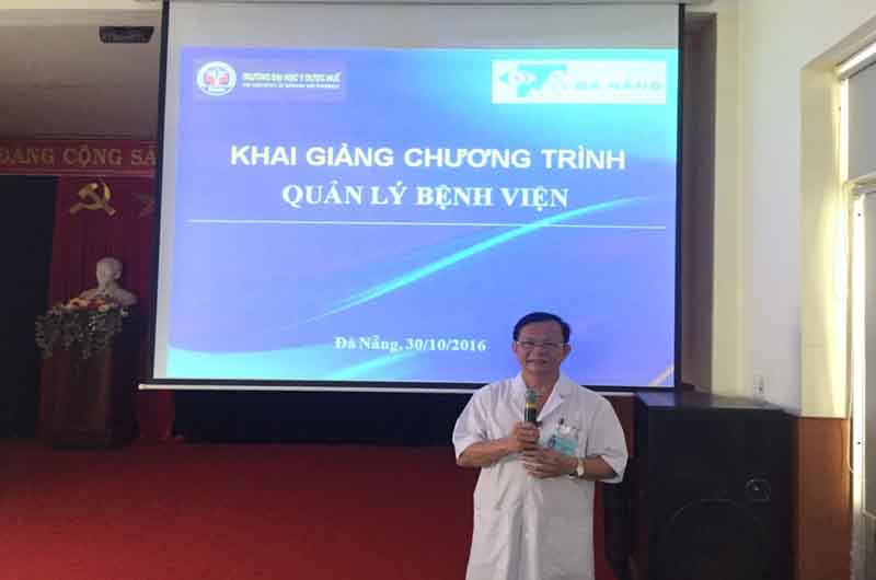 Bác sĩ Nguyễn Quốc Đạt