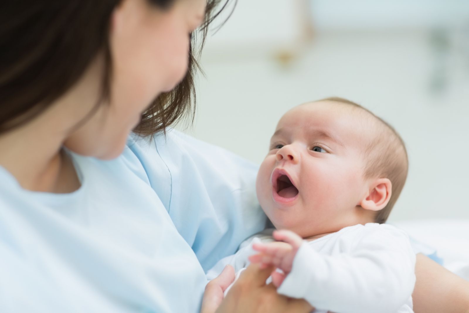 Sinh mổ có thể ảnh hưởng khả năng cho con bú Sinh mổ có thể ảnh hưởng khả năng cho con bú