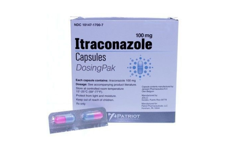 Thuốc Itraconazole trị viêm nang lông