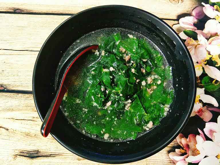 Canh lá vông là món ăn thanh mát, bổ dưỡng, tốt cho sức khỏe