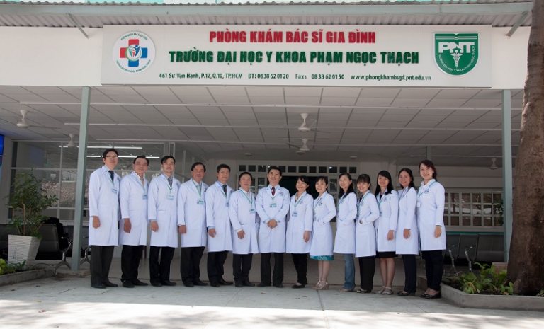 Tham khảo phòng khám của Trường Đại học Y khoa Phạm Ngọc Thạch nếu bạn đang băn khoăn không biết nên khám tự kỷ cho bé ở đâu tphcm