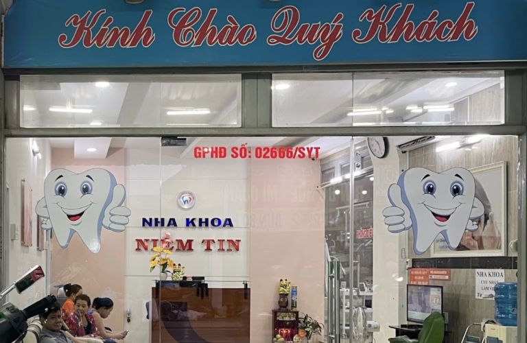 nha khoa niềm tin bình chánh