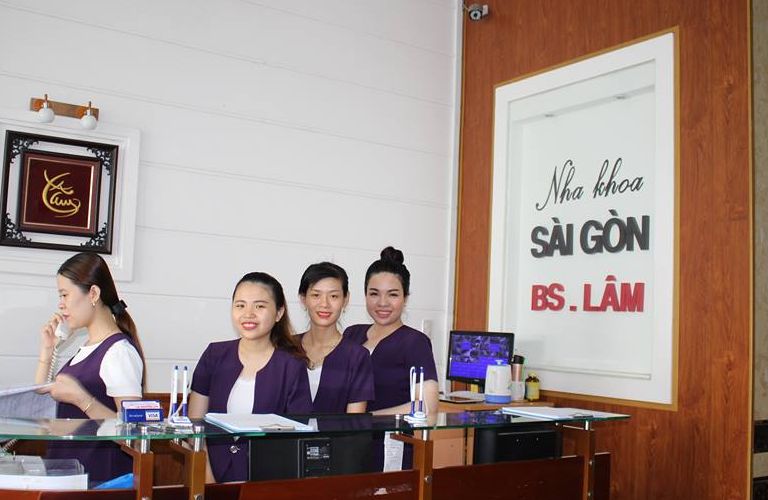 tẩy trắng răng laser whitening