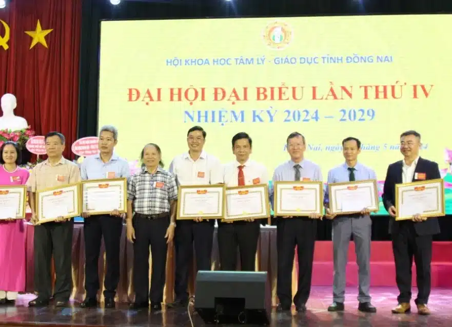 Trung Tâm Can Thiệp - Trị Liệu Tâm Lý EMH được vinh danh